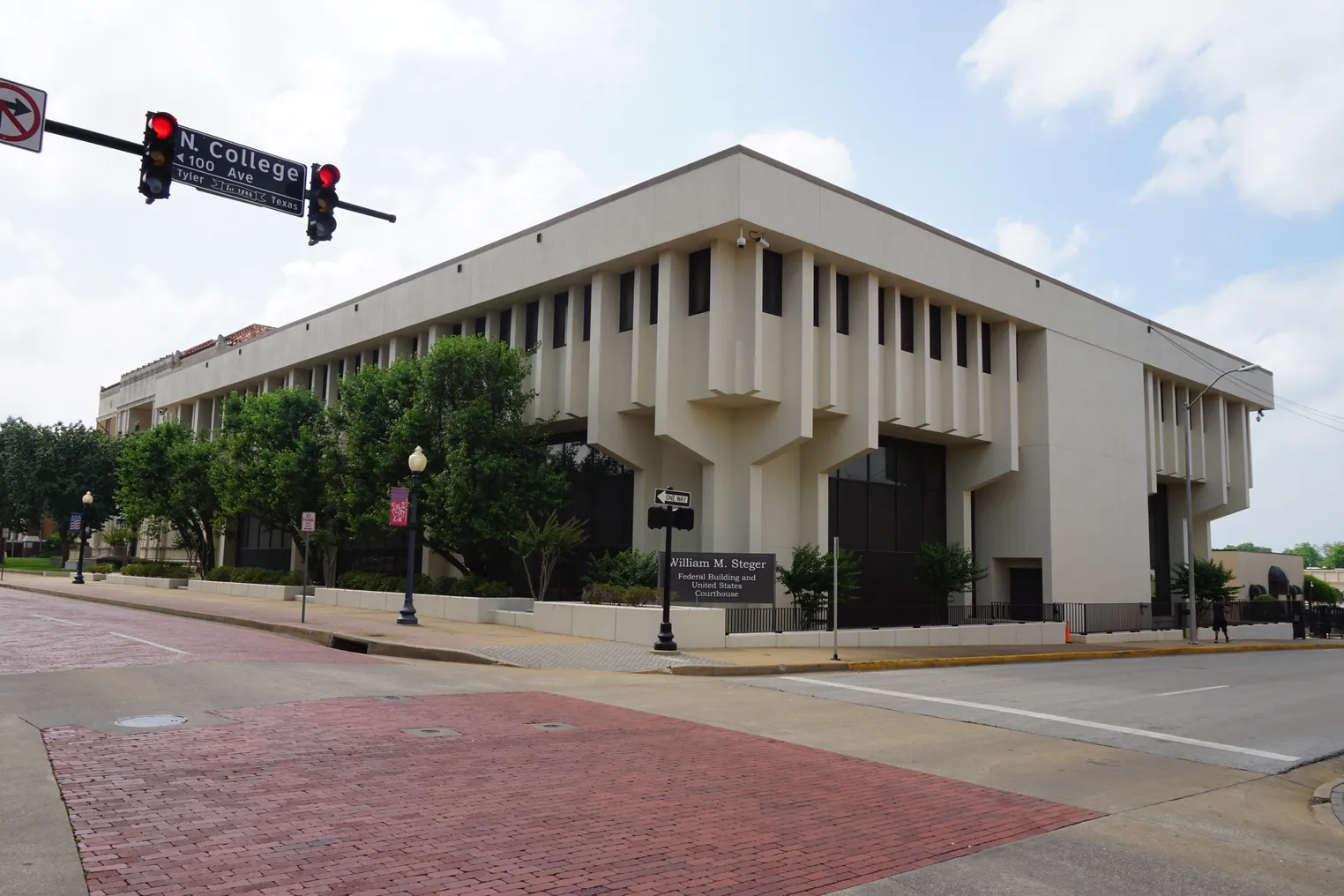 An outside view of a courthouse of the U.S. District Court for the Eastern District of Texas.